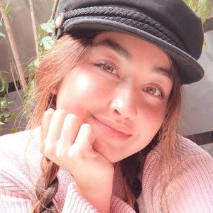 Meet your Posher, Abbie